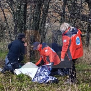 Un mochilero fue encontrado tirado al costado de la ruta 3 en estado de hipotermia