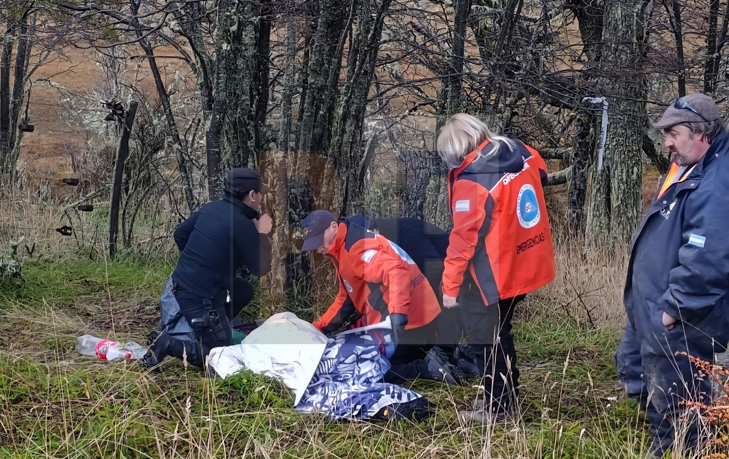 Un mochilero fue encontrado tirado al costado de la ruta 3 en estado de hipotermia