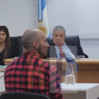 Comenzó juicio por asalto a un remisero y está imputado un sujeto con antecedentes en Salta