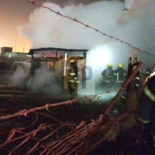 Incendio en una vivienda de Margen Sur a causa de una salamandra la leña